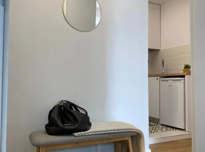 Cozy Flat 5 Apartament Constanţa